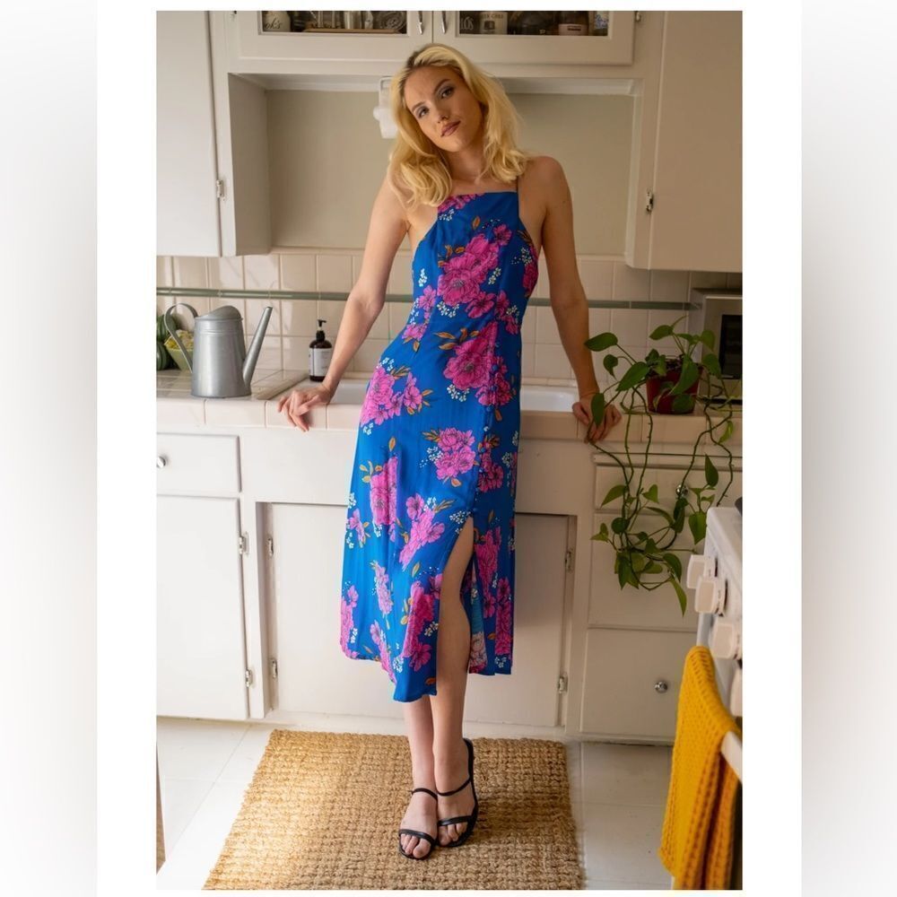 Cori Michelle Blue Floral‎ Marigold Midi Button front Slit Dress, Small